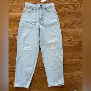 Madewell NWT Balloon Ripped Jean W26